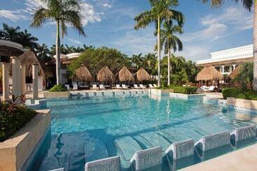 هتل Grand Riviera Princess - All Inclusive