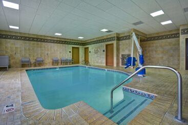 هتل Hilton Garden Inn Twin Falls