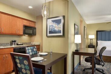 هتل Homewood Suites By Hilton Fort Smith