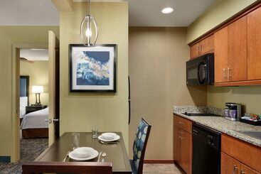 هتل Homewood Suites By Hilton Fort Smith