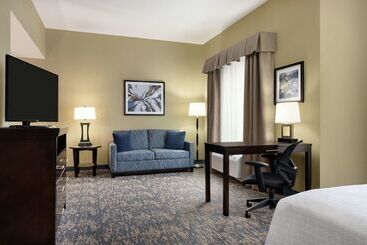 هتل Homewood Suites By Hilton Fort Smith