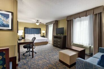 هتل Homewood Suites By Hilton Fort Smith