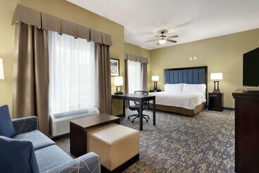 هتل Homewood Suites By Hilton Fort Smith