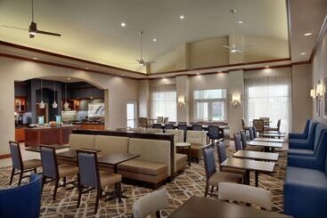 هتل Homewood Suites By Hilton Fort Smith