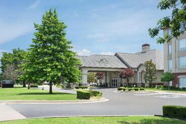 هتل Homewood Suites By Hilton Fort Smith