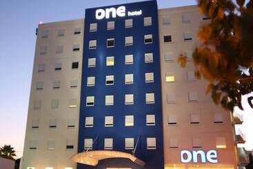 هتل One Ciudad Del Carmen Concordia