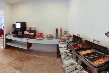 هتل One Ciudad Del Carmen Concordia