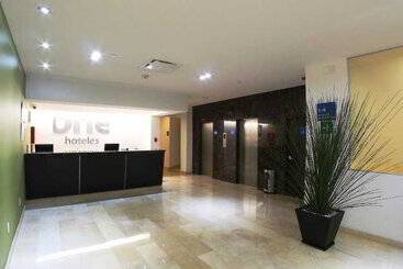 هتل One Culiacan Forum