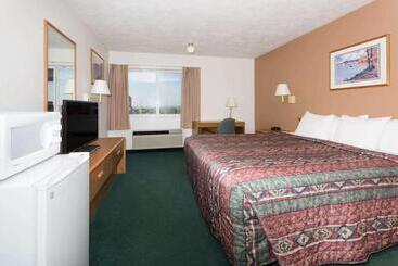هتل Quality Inn & Suites