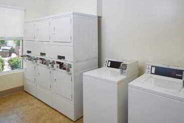 هتل Residence Inn Orlando Lake Mary