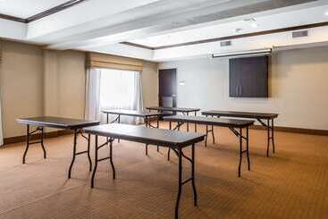 هتل Sleep Inn And Suites Lubbock