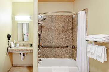 هتل Sleep Inn & Suites Tyler South