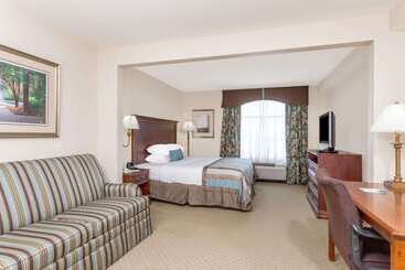 هتل Wingate By Wyndham Columbia / Lexington
