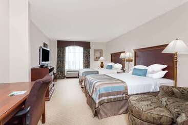 هتل Wingate By Wyndham Columbia / Lexington