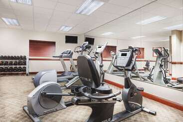 هتل Wingate By Wyndham Columbia / Lexington