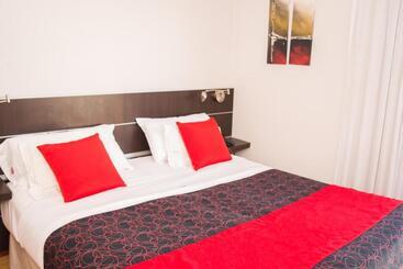 Kube Apartments Express