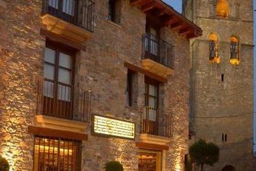 Apartamentos El Palacete De Ainsa