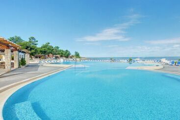 Apartments Amfora Plava Laguna