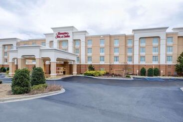 هتل آپارتمان Hampton Inn Suites Scottsboro