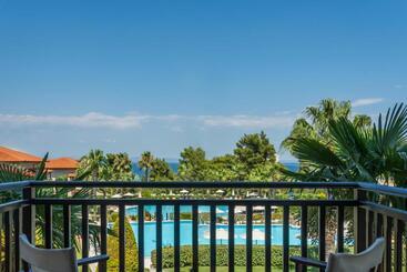 هتل Aegean Melathron Thalasso Spa