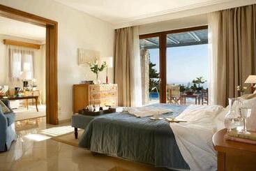 هتل Aegean Melathron Thalasso Spa