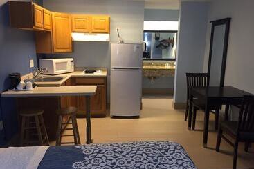 هتل Americas Best Value Inn Bishop Kingsville