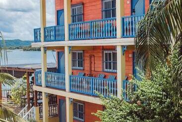 هتل Casona De La Isla