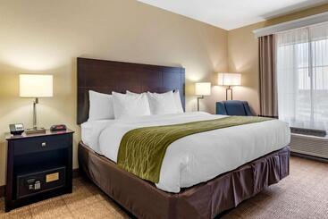 هتل Comfort Inn & Suites Scott West Lafayette