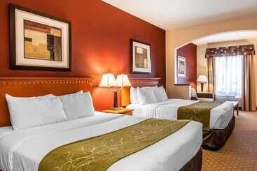 هتل Comfort Suites Redmond Airport