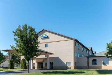 هتل Days Inn By Wyndham Mount Vernon