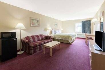 هتل Days Inn By Wyndham Mount Vernon