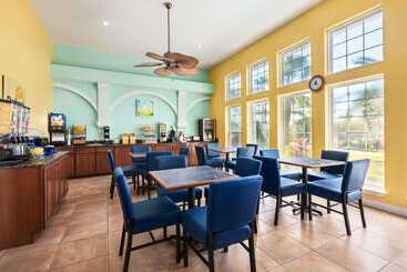 هتل Days Inn By Wyndham Port Aransas Tx