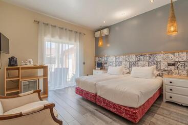 هتل Guesthouse D. Manuel I   Adults Only