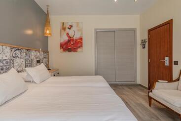 هتل Guesthouse D. Manuel I   Adults Only