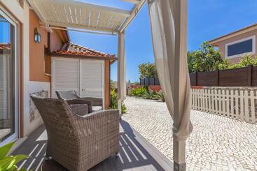 هتل Guesthouse D. Manuel I   Adults Only