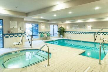 هتل Fairfield Inn & Suites By Marriott Muskegon Norton Shores