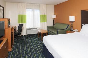 هتل Fairfield Inn & Suites By Marriott Muskegon Norton Shores