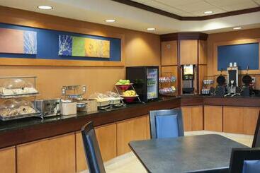 هتل Fairfield Inn & Suites By Marriott Muskegon Norton Shores