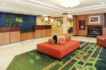 هتل Fairfield Inn & Suites By Marriott Muskegon Norton Shores