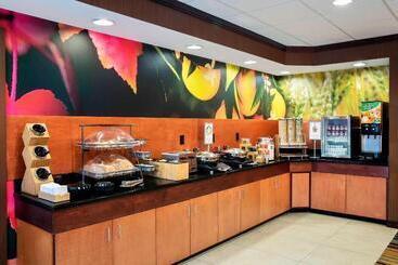 هتل Fairfield Inn And Suites By Marriott Lakeland Plant City