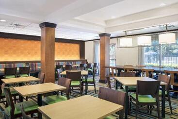 هتل Fairfield Inn And Suites By Marriott Lakeland Plant City