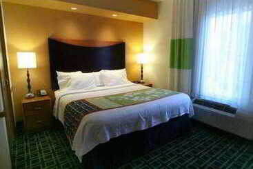 هتل Fairfield Inn And Suites By Marriott Lakeland Plant City