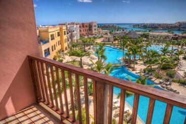 هتل Fishing Lodge Cap Cana