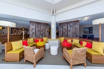 هتل Garrigae Domaine De L Esterel Piscine & Spa Cinq Mondes