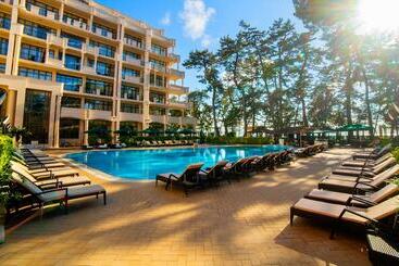 Kobuleti Georgia Palace Hotel & Spa
