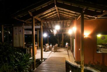 هتل Guest House Ilha Splendor