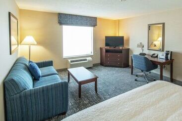 هتل Hampton Inn Presque Isle Maine