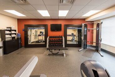 هتل Hampton Inn Presque Isle Maine