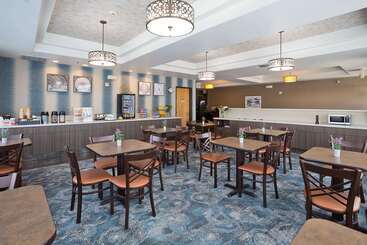 هتل Hawthorn Suites By Wyndham Oakland/alameda