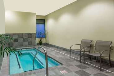 هتل Hawthorn Suites By Wyndham Oakland/alameda